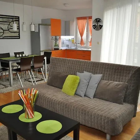 Alexandar's Place